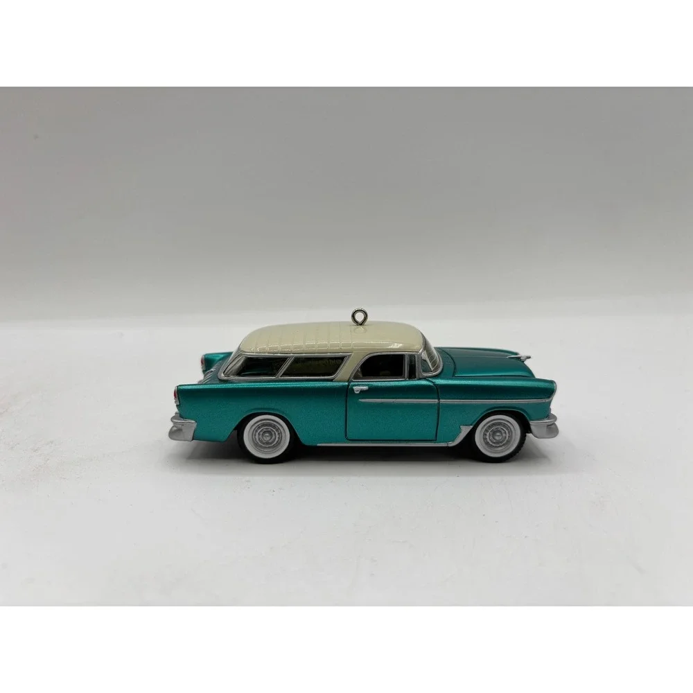 Hallmark keepsake ornament